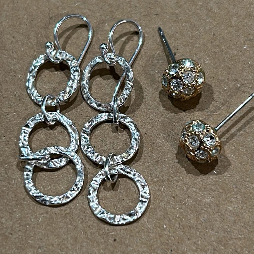 Jewelry bundle - Picture 2 of 16